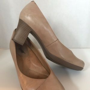 Nude heels